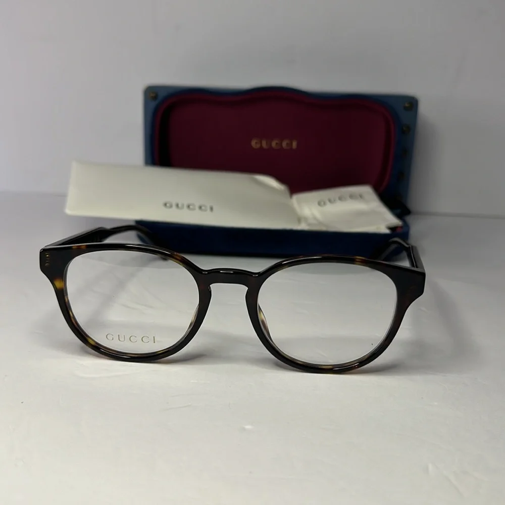 New Authentic GUCCI GG0827O 002 round Gucci optical comes in a havana frame